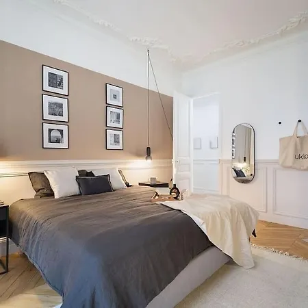 Nocelle - 2 A Batignolles * Paris