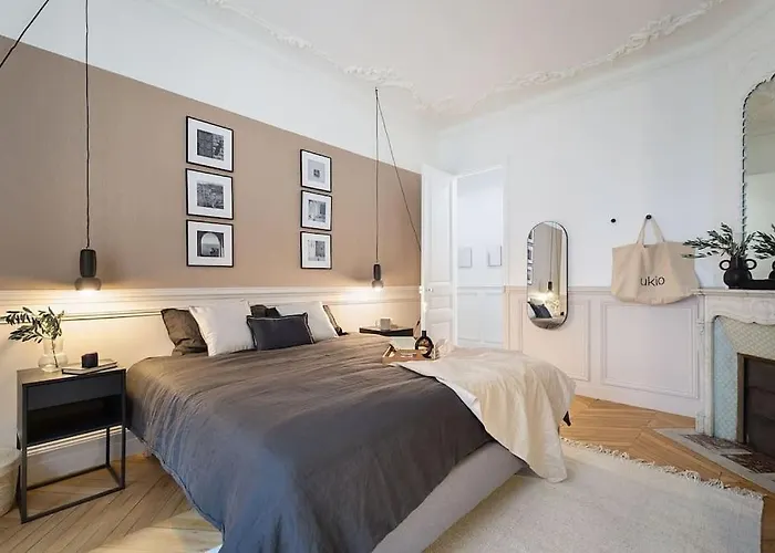 Nocelle - 2 A Batignolles * Paris
